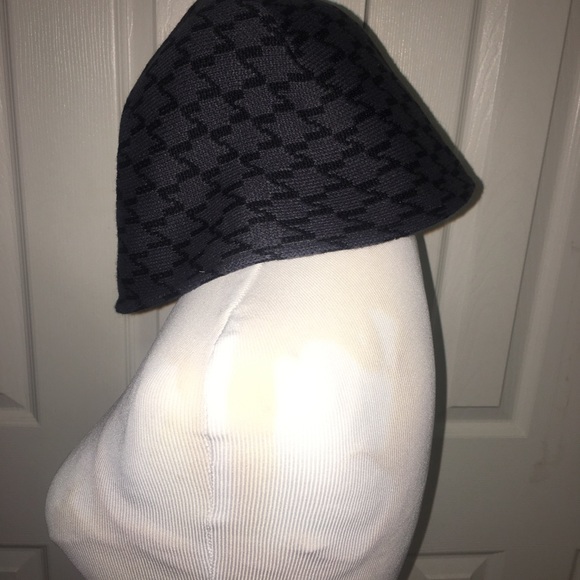 TWO FOR ONE DEAL (Two hats for $25) - Picture 4 of 9